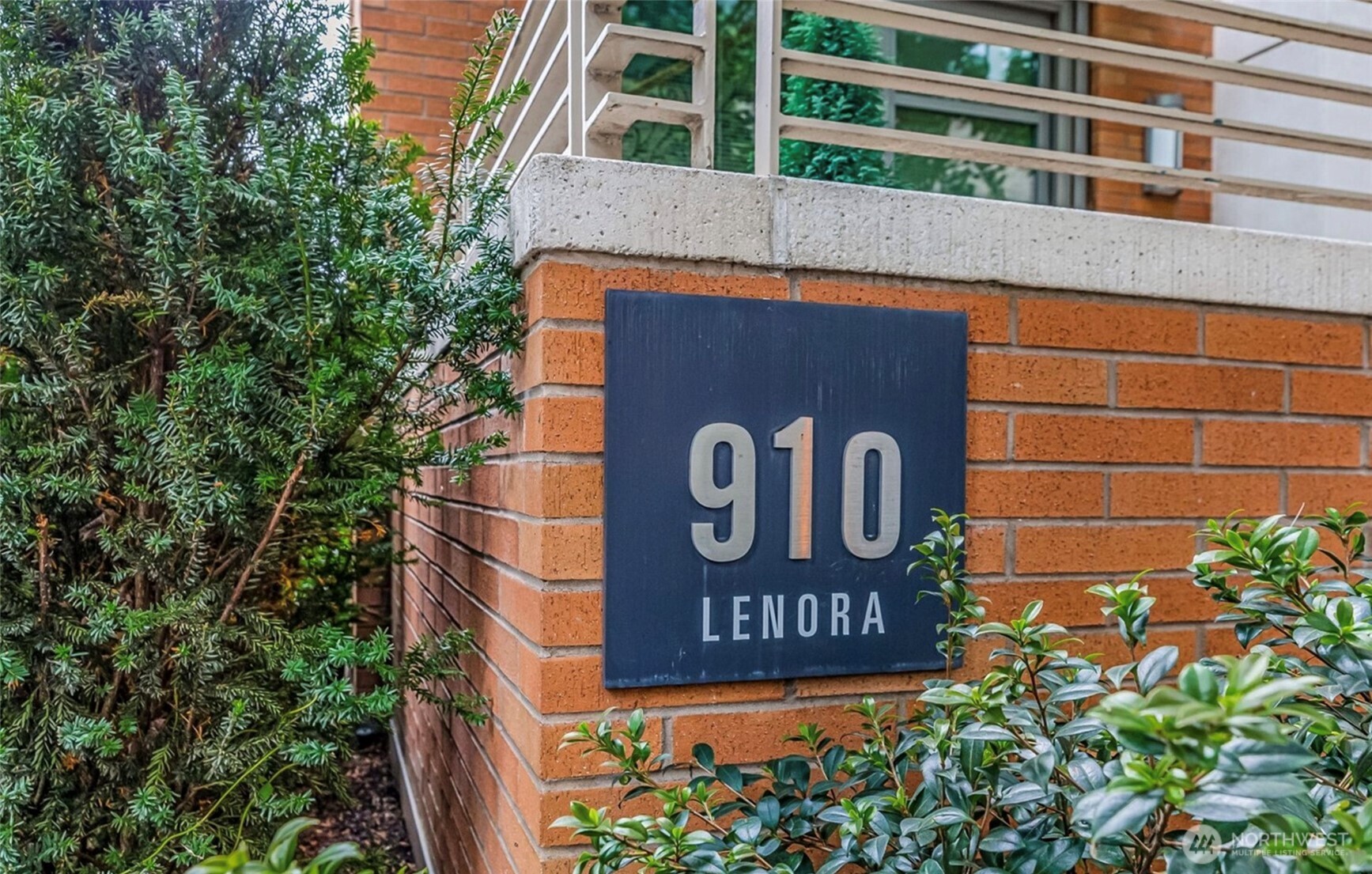 910 Lenora Street Seattle WA 98121
