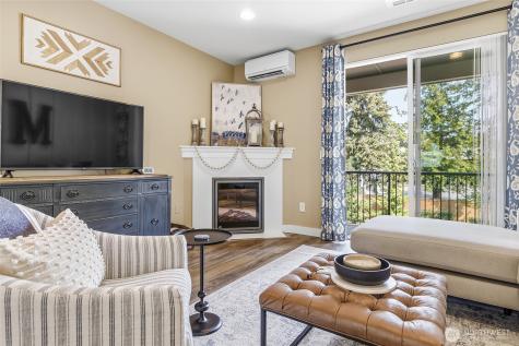 1928 112th Place SE Everett WA 98208