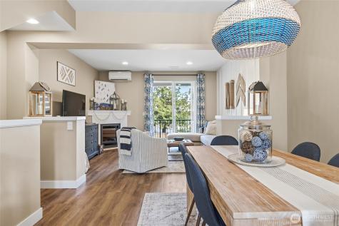 1928 112th Place SE Everett WA 98208