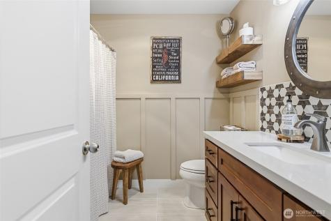1928 112th Place SE Everett WA 98208