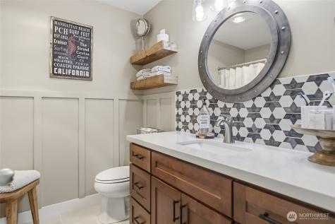 1928 112th Place SE Everett WA 98208