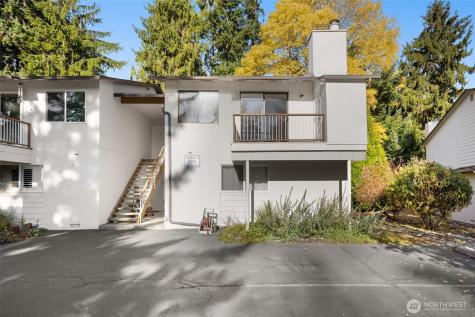 7328 NE 142nd Place Kirkland WA 98034