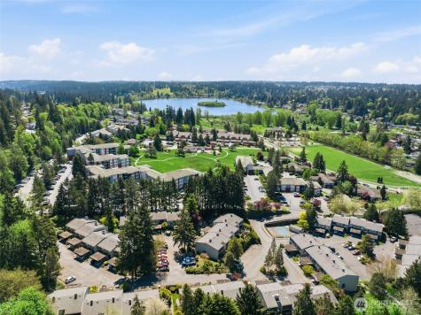 22711 Lakeview Drive Mountlake Terrace WA 98043