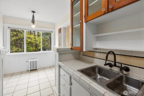 1640 18th Avenue Seattle WA 98122