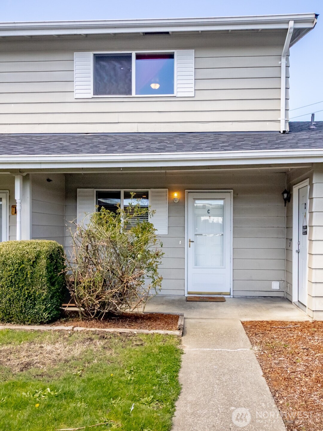 12416 SE 272nd Kent WA 98030