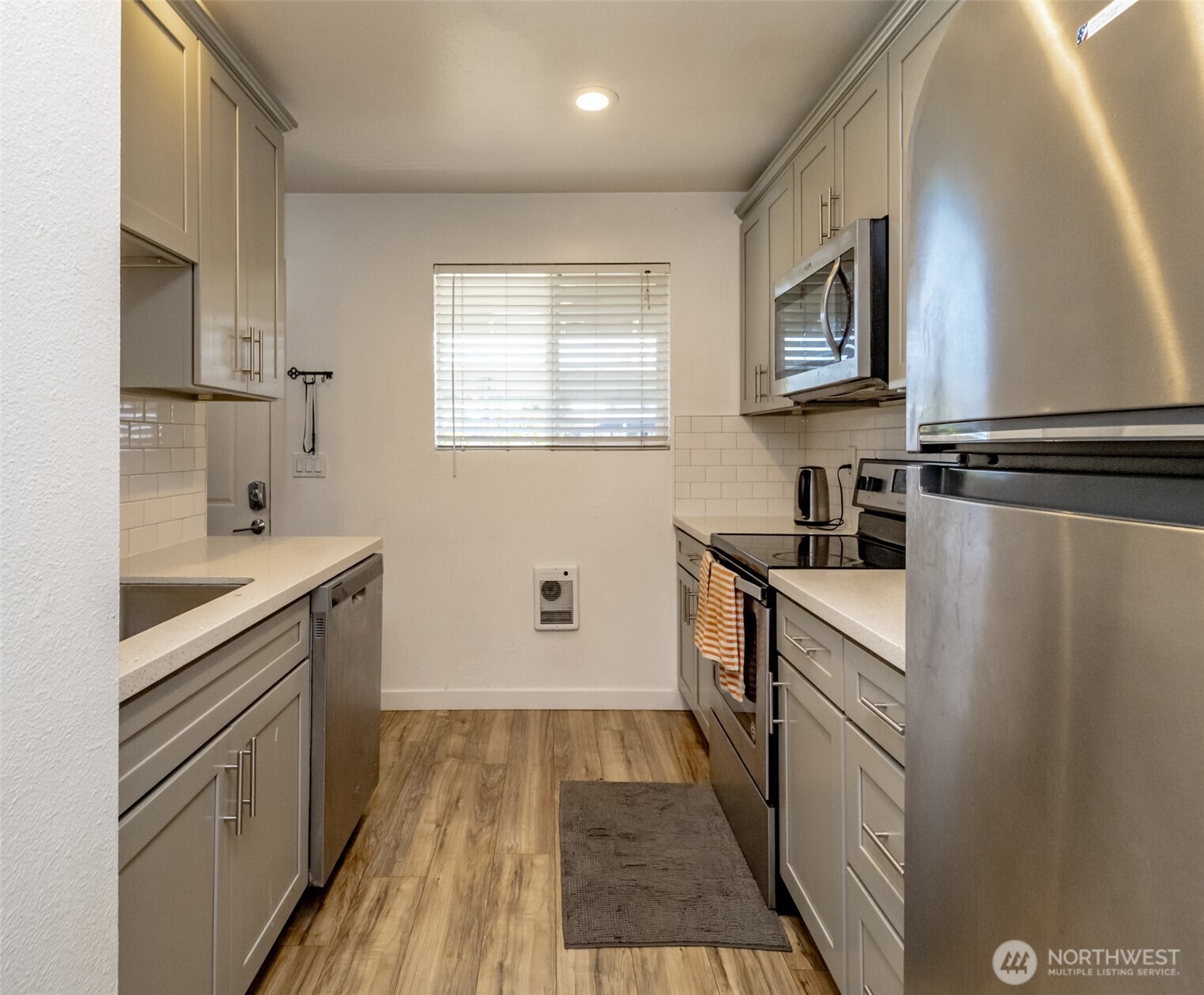 12416 SE 272nd Kent WA 98030