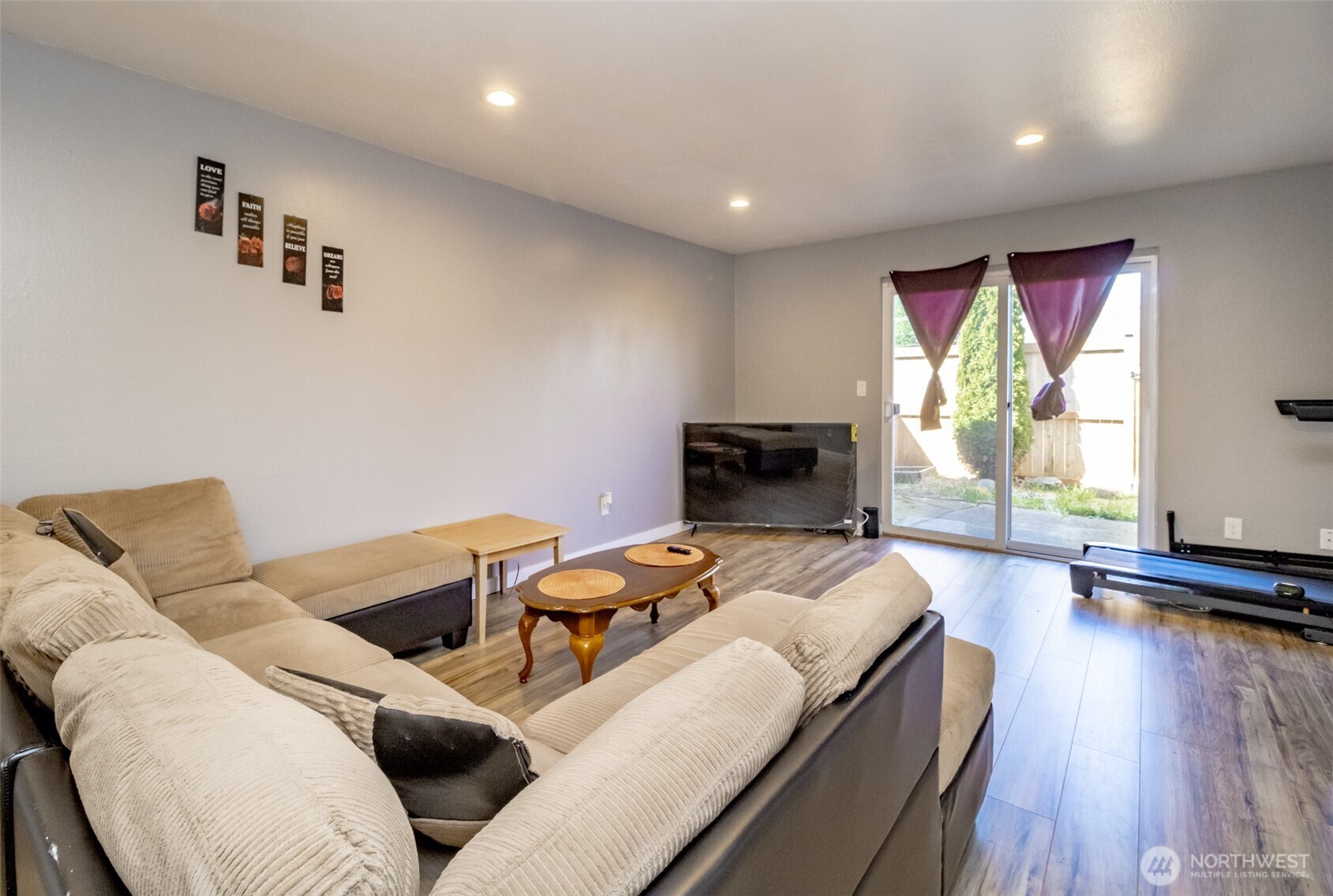 12416 SE 272nd Kent WA 98030
