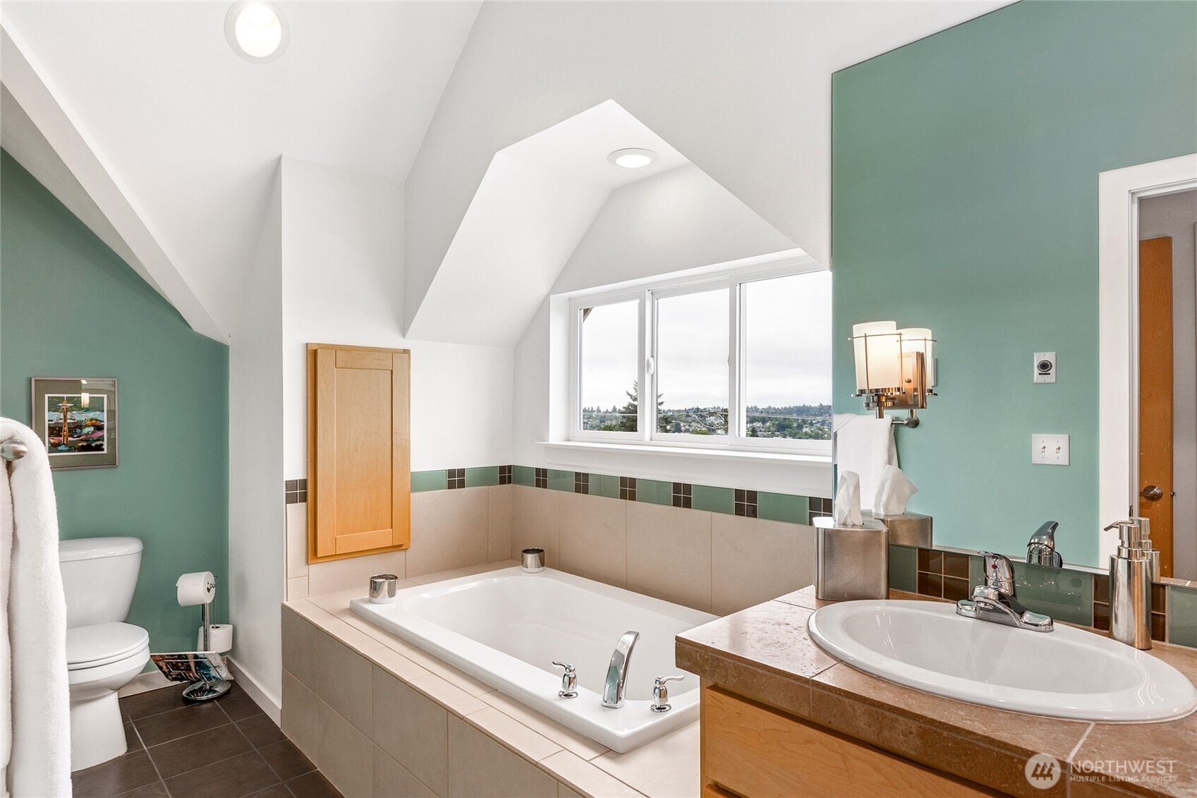 4318 Greenwood Avenue N Seattle WA 98103