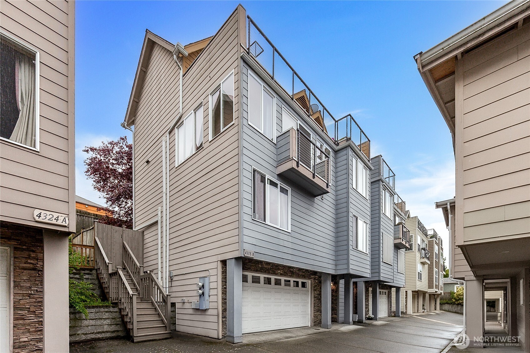 4318 Greenwood Avenue N Seattle WA 98103