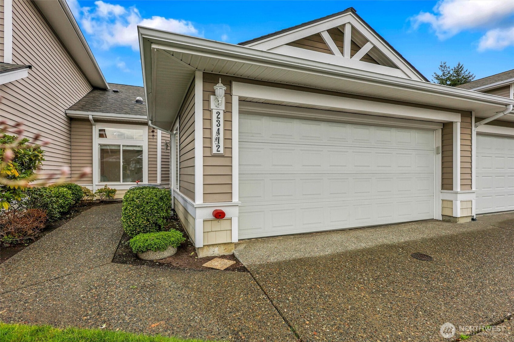 23412 52nd Place S Kent WA 98032