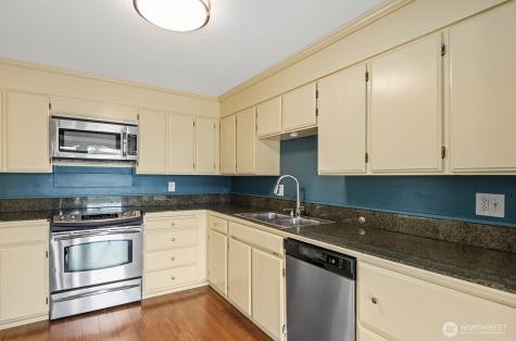 3717 Beach Drive SW Seattle WA 98116