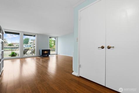 3717 Beach Drive SW Seattle WA 98116