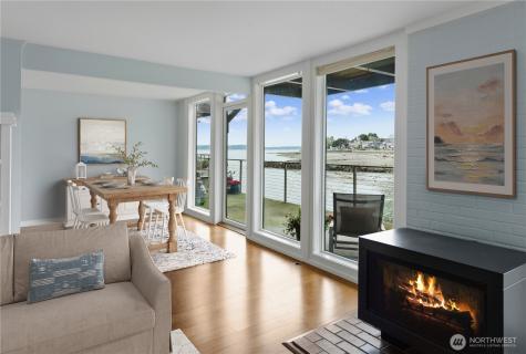 3717 Beach Drive SW Seattle WA 98116