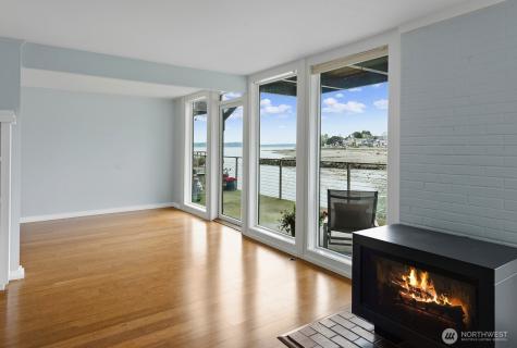 3717 Beach Drive SW Seattle WA 98116