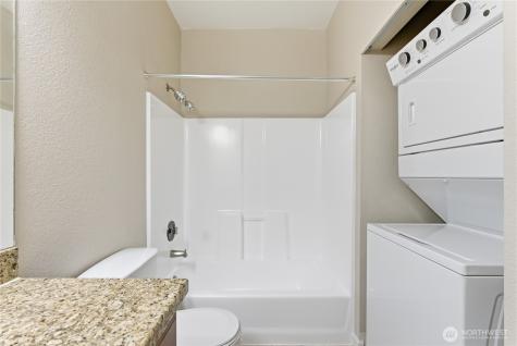 225 Logan Avenue S Renton WA 98057