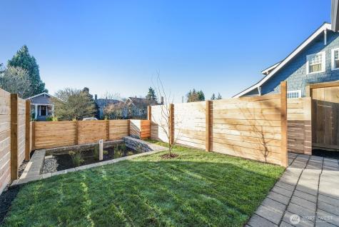 3808 42nd Avenue SW Seattle WA 98116
