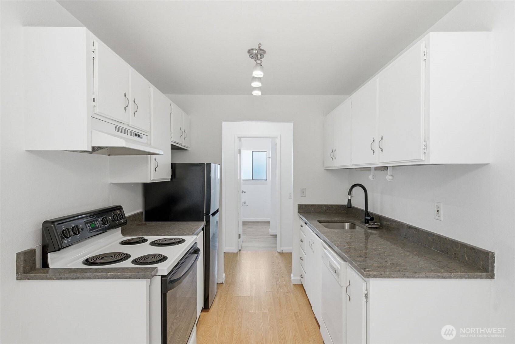19411 56th Avenue W Lynnwood WA 98036