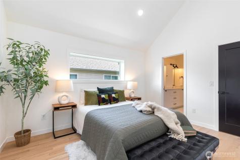 1556 S Pearl Street Seattle WA 98108
