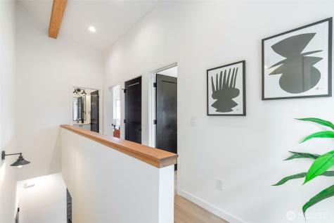 1556 S Pearl Street Seattle WA 98108