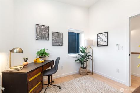 1556 S Pearl Street Seattle WA 98108
