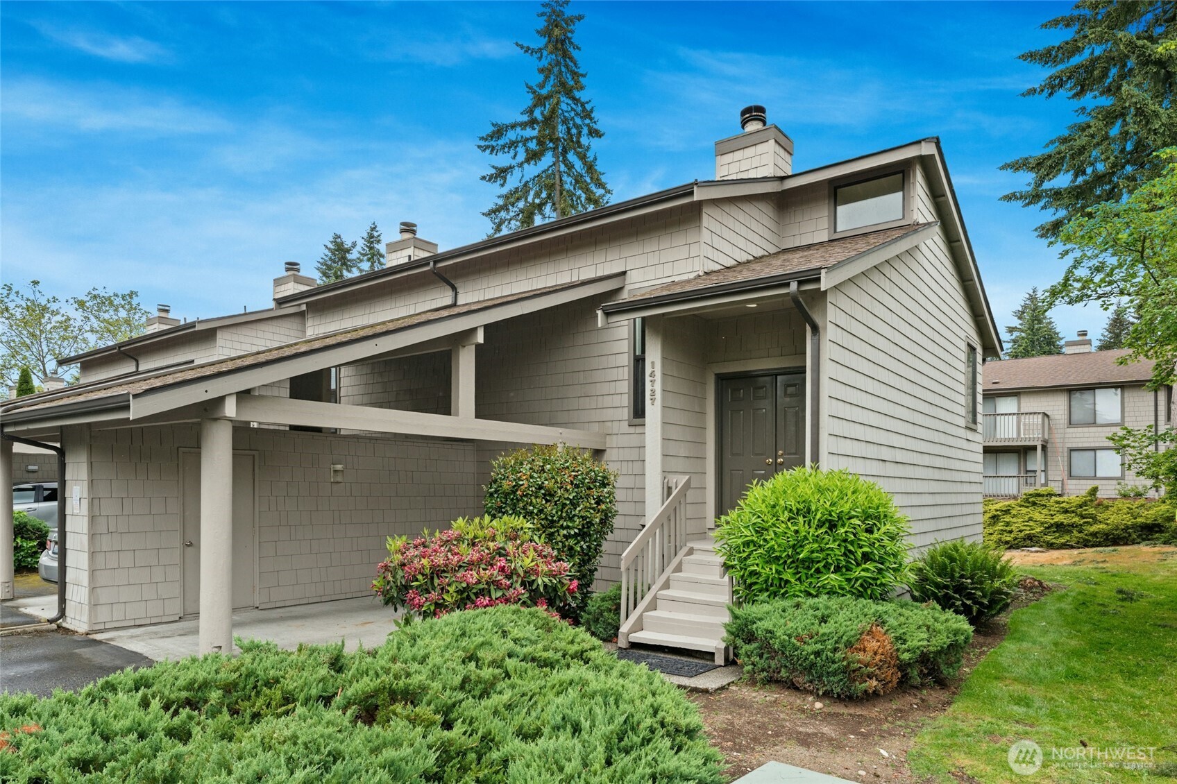 14727 NE 35th Street Bellevue WA 98007