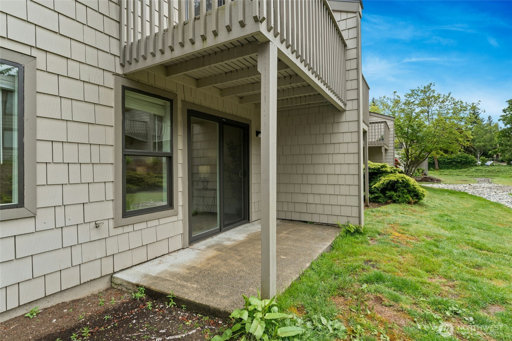 14727 NE 35th Street Bellevue WA 98007