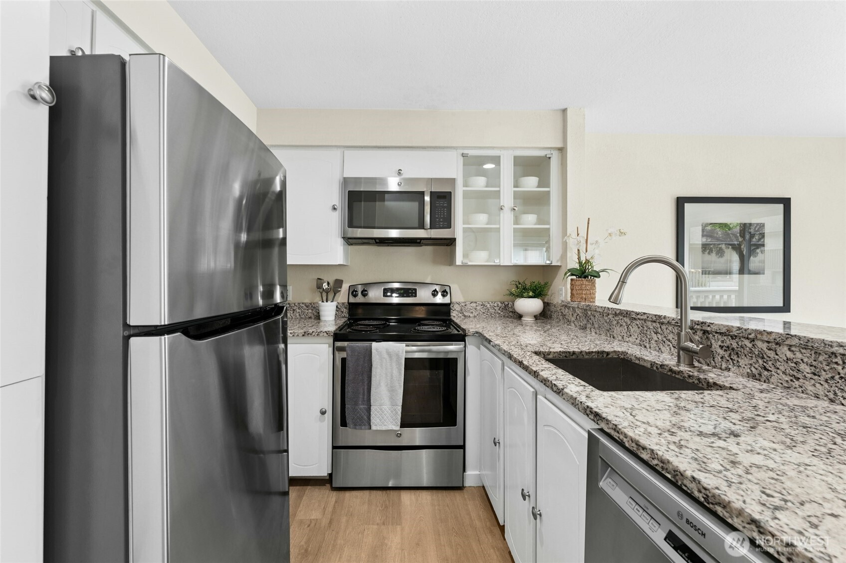 14727 NE 35th Street Bellevue WA 98007