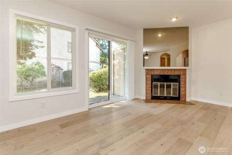 17311 119th Ln SE J#3 Renton WA 98058