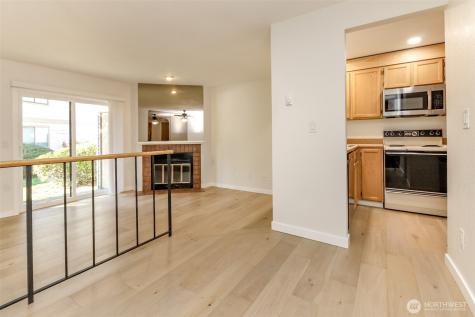 17311 119th Ln SE J#3 Renton WA 98058