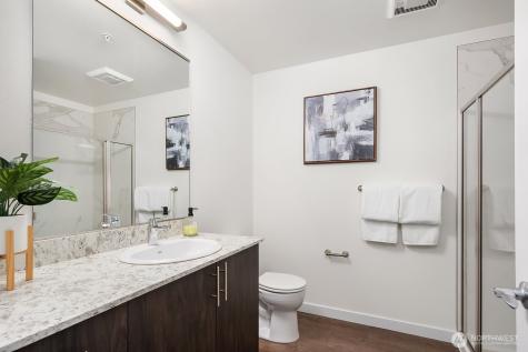 1085 103rd Avenue NE Bellevue WA 98004