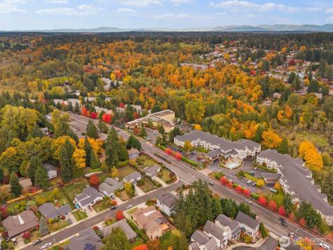 2244 SE 132nd Avenue Bellevue WA 98005