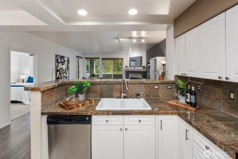 2244 SE 132nd Avenue Bellevue WA 98005