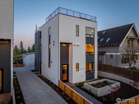4116 Burke Avenue N Seattle WA 98103