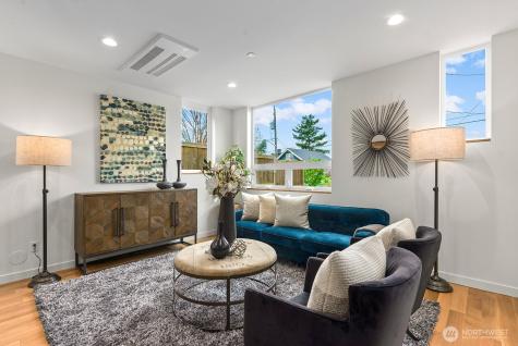 4116 Burke Avenue N Seattle WA 98103