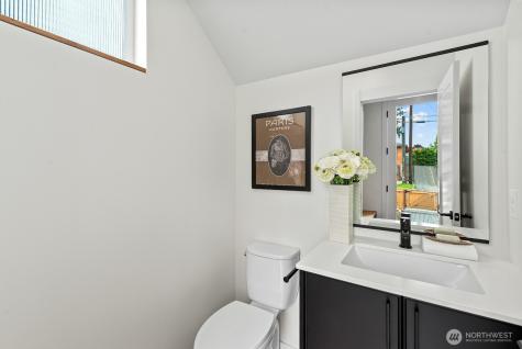 4116 Burke Avenue N Seattle WA 98103