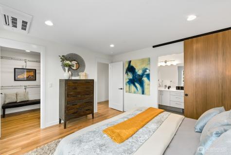 4116 Burke Avenue N Seattle WA 98103