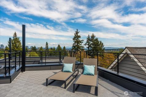 4116 Burke Avenue N Seattle WA 98103