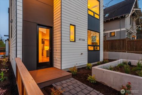 4116 Burke Avenue N Seattle WA 98103