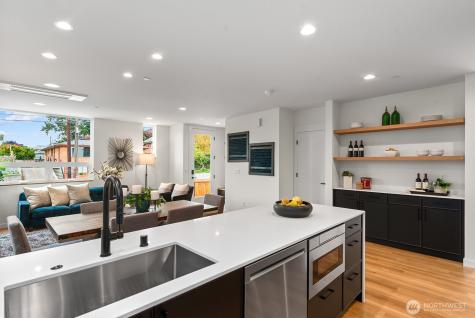 4116 Burke Avenue N Seattle WA 98103