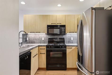 300 W 8th Street Vancouver WA 98660