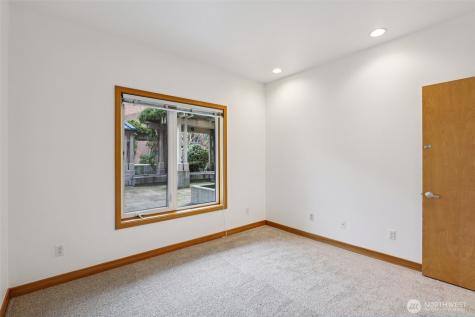 300 W 8th Street Vancouver WA 98660