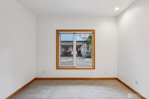 300 W 8th Street Vancouver WA 98660