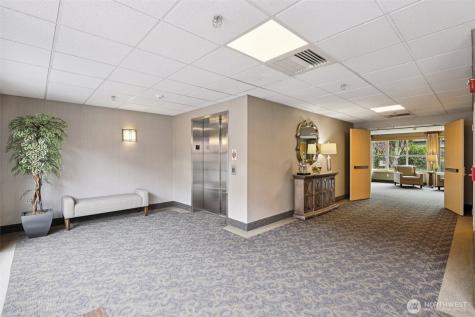 300 W 8th Street Vancouver WA 98660