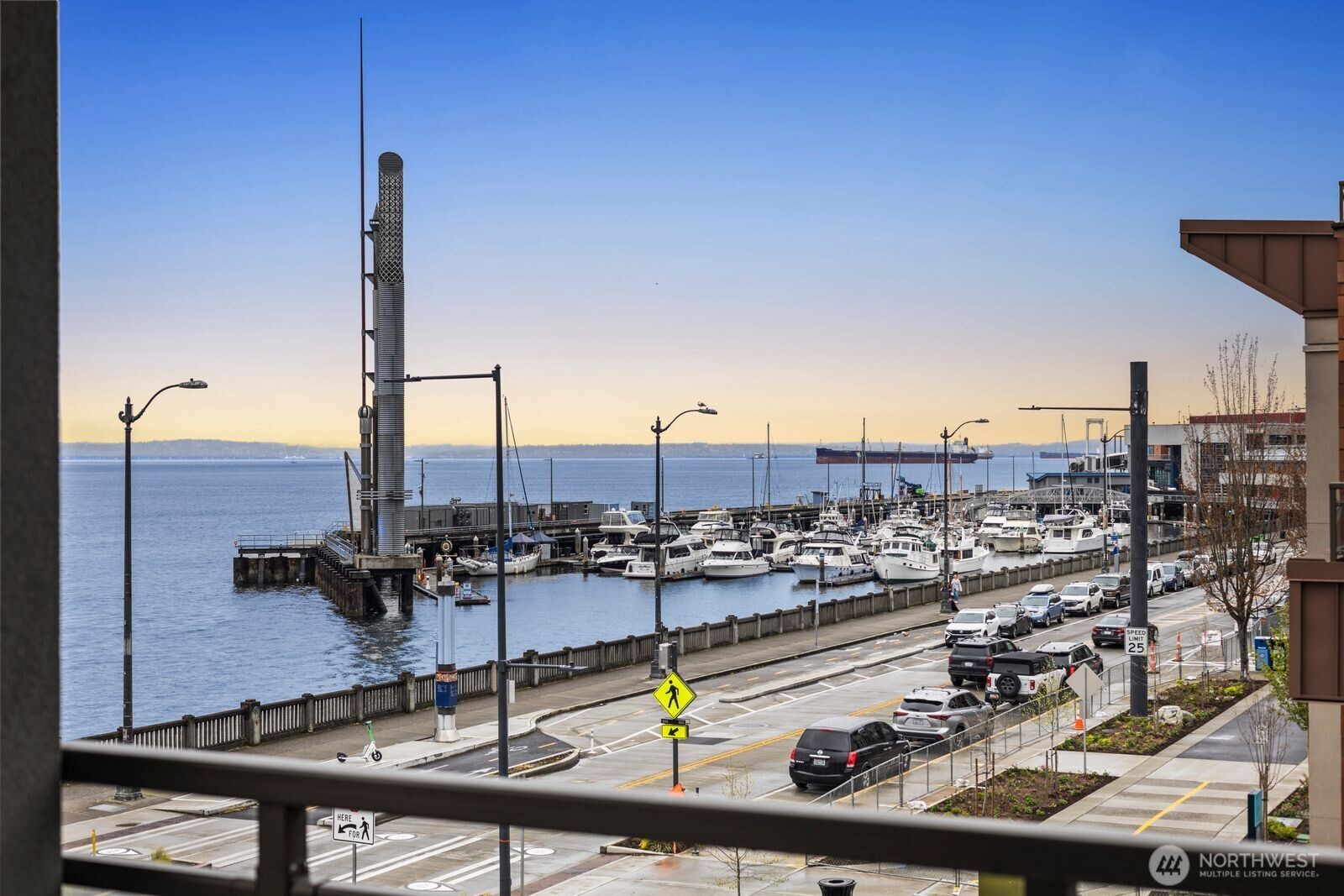 1900 Alaskan Way Seattle WA 98101
