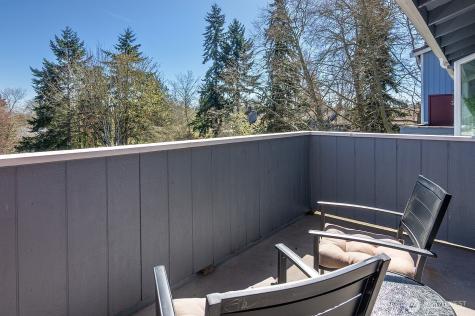 4120 212th Street SW Mountlake Terrace WA 98043