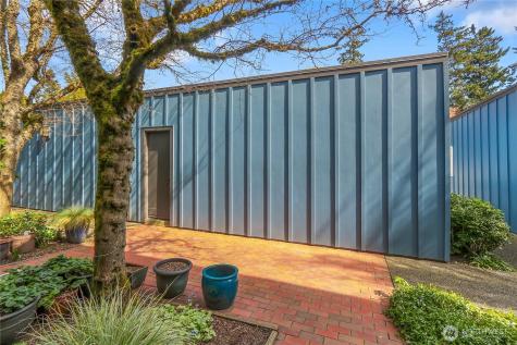 1550 NW 195th Street Shoreline WA 98177