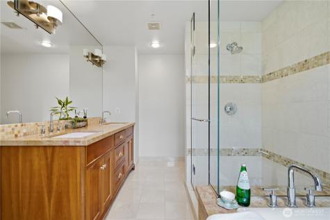 10620 NE 9th Place Bellevue WA 98004