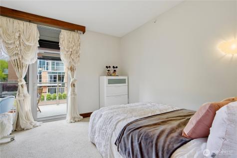 10620 NE 9th Place Bellevue WA 98004