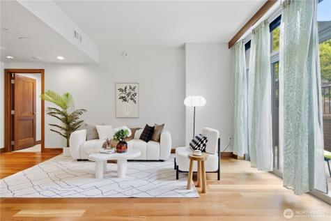 10620 NE 9th Place Bellevue WA 98004