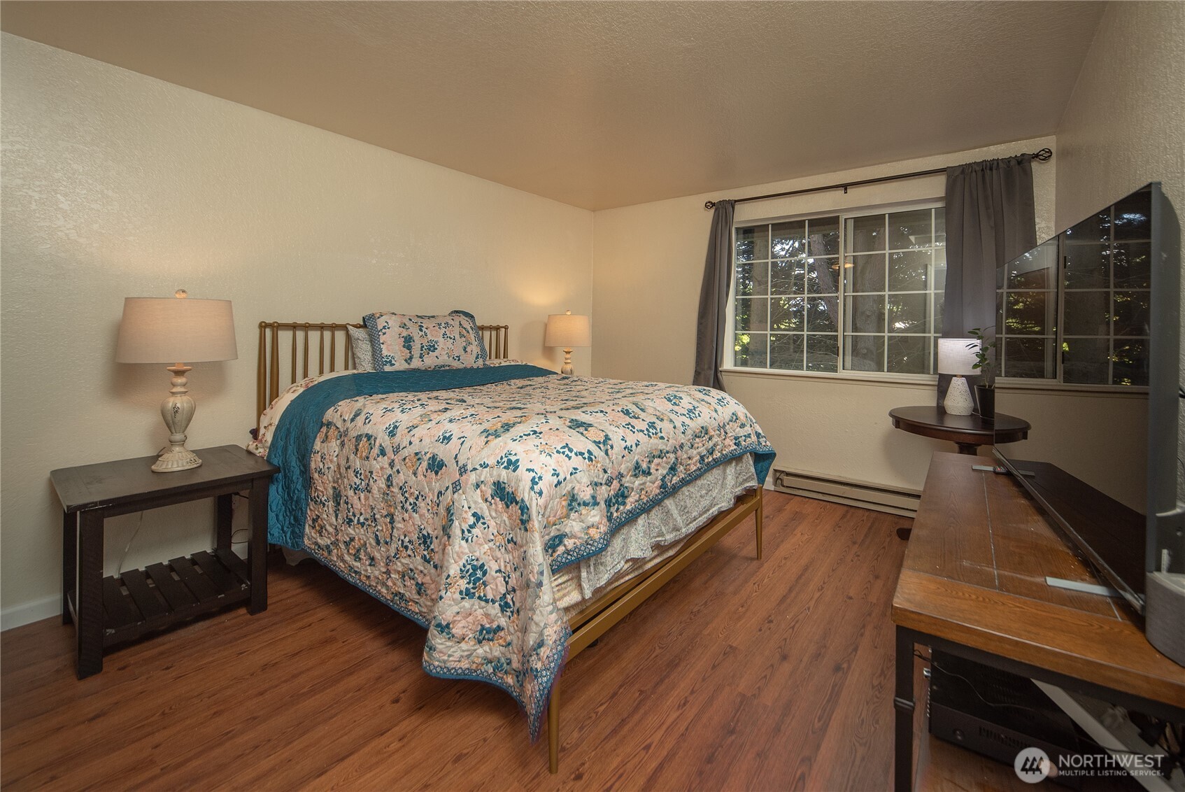 16817 Larch Way Lynnwood WA 98037